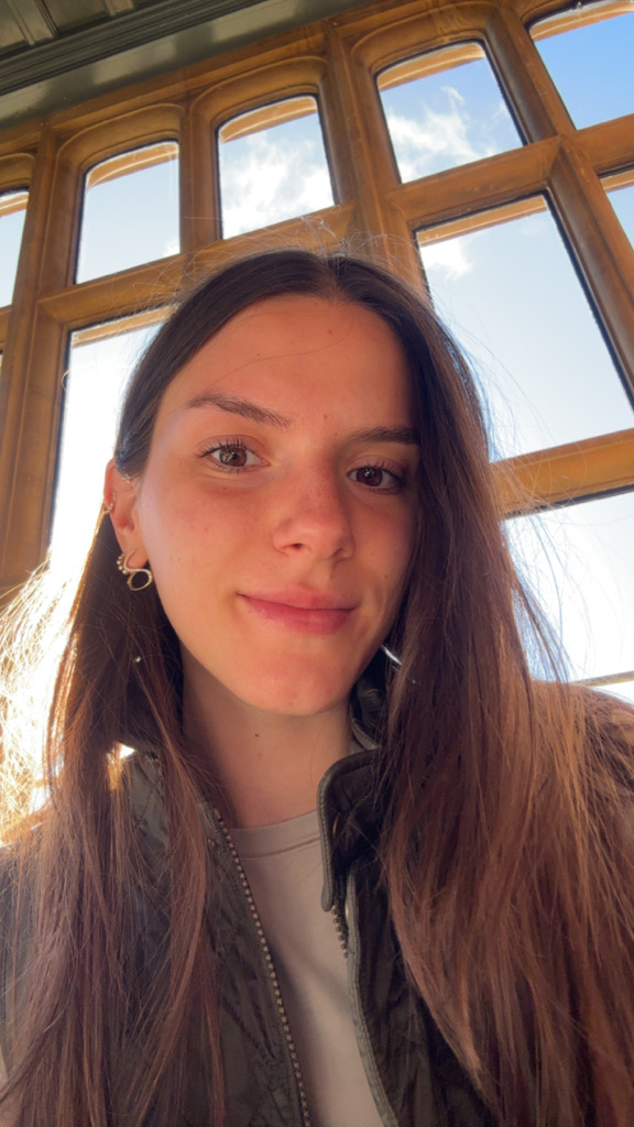 yasemin buyukhanli profil fotoğrafı