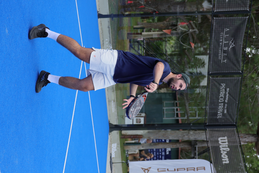 Emir Emiroğlu profil fotoğrafı