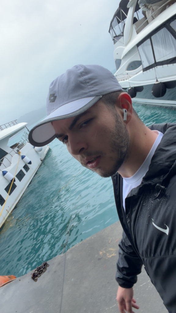 Ömer Ayhan profil fotoğrafı