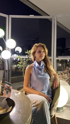 naz sarıer profil fotoğrafı